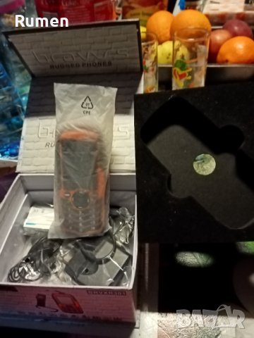 Телефон Bravus Сървайвър, снимка 12 - Телефони с две сим карти - 39124684