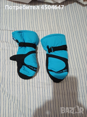 Детски ръкавици, снимка 2 - Шапки, шалове и ръкавици - 52391570