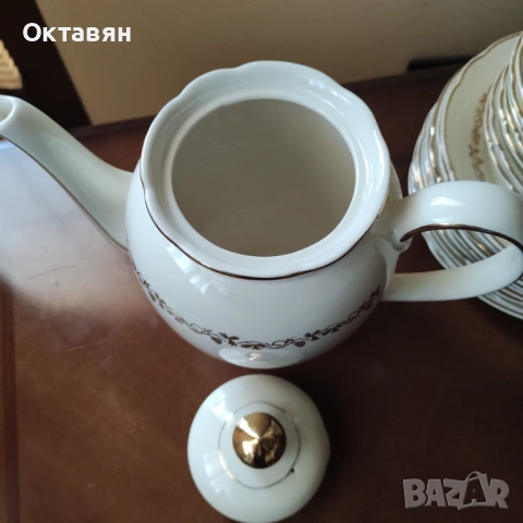 Порцеланов сервиз за чай,кафе Villeroy & Boch 29 части, снимка 8 - Сервизи - 53253348