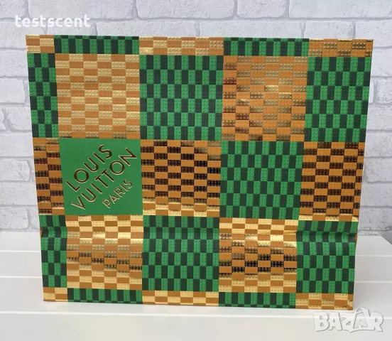 Бутикова подаръчна торба Louis Vuitton Green Gold XL 49cmx41cm 2022 Holidays Shopping Bag празнична