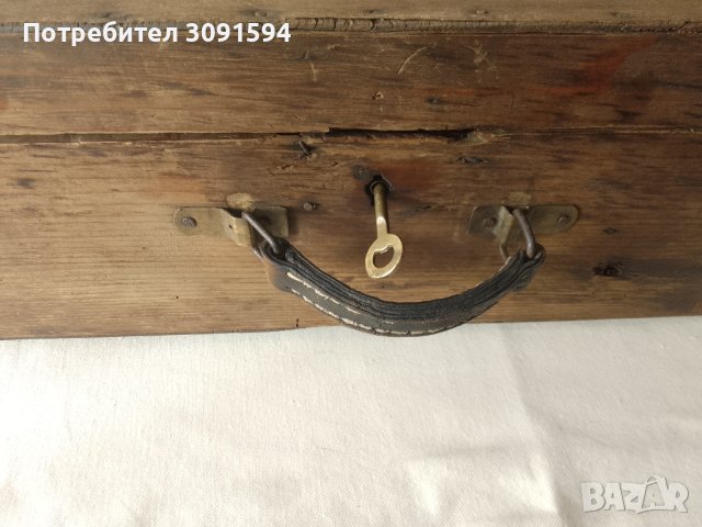 Стар автентичен дървен куфар , снимка 10 - Антикварни и старинни предмети - 43275057