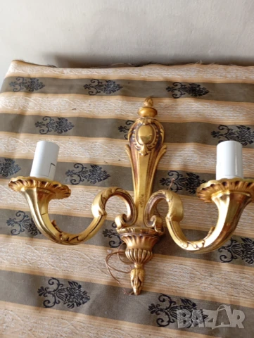 Бароков аплик за стена