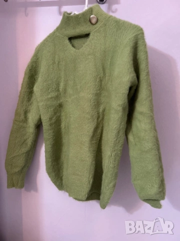 Дамски зелен пуловер , снимка 4 - Блузи с дълъг ръкав и пуловери - 53212576