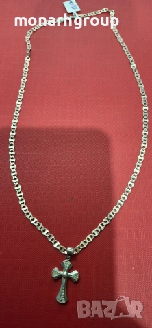 Сребърна верижка с висулка