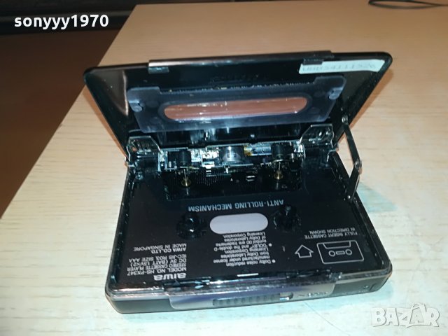 поръчан-aiwa hs-px347 walkman-made in singapore-mettal, снимка 3 - MP3 и MP4 плеъри - 28428056