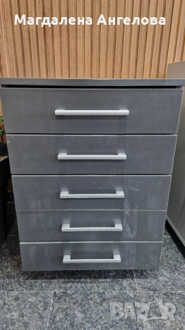 Тъмносив шкаф с чекмеджета-5бр.