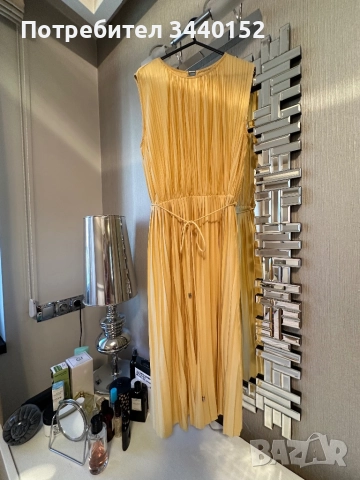 Рокля, жълта соле