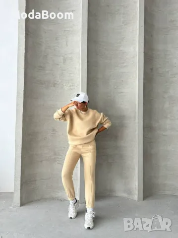 Дамски комплекти два цвята , снимка 2 - Комплекти - 48188342