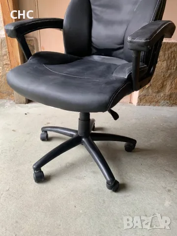 Офис стол, снимка 5 - Столове за офис - 48889172