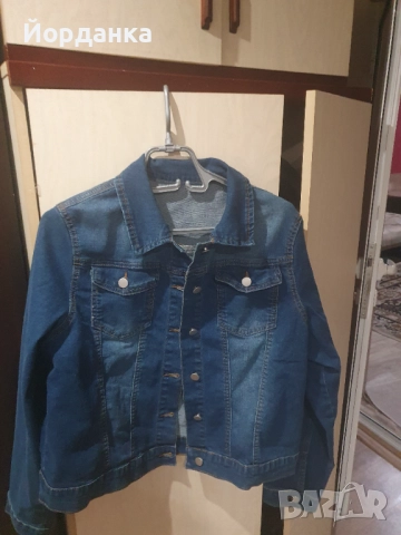 Здравейте, продавам дамско дънково яке , снимка 2 - Якета - 51992359
