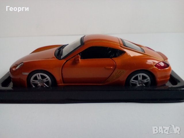 Количка макет умален модел автомобил мащаб 1/43 Porsche Cayman Порше 1:43 без списание