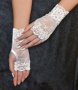 Дантелени булчински ръкавици без пръсти, снимка 1 - Сватбени аксесоари - 39058164