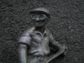 Статуетка фигурка леяр, снимка 1 - Антикварни и старинни предмети - 35322811