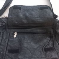 Дамска чанта с много прегради и джобове, снимка 3 - Чанти - 35322875