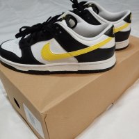 Nike Dunk Low Black/White/Opti Yellow, 42, снимка 5 - Спортни обувки - 43717088