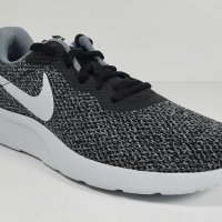 Nike Tanjun SE - мъжки маратонки, размери - 40, 41, 42, 42.5, 43 и 44., снимка 1 - Маратонки - 39405057