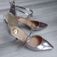 НОВИ! Обувки сребърни  с ток - 45,00лв., снимка 2 - Дамски елегантни обувки - 32996779