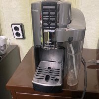 Saeco капсулна кафемашина, снимка 1 - Кафе машини - 43856787