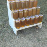 Стелаж за мед и сувенири, снимка 6 - Стелажи и щандове - 26407987