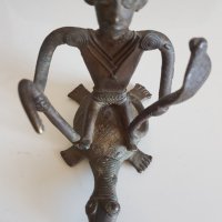 стара бронзова статуетка , снимка 1 - Антикварни и старинни предмети - 28600692