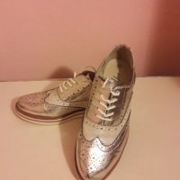 Дамски обувки , снимка 1 - Дамски ежедневни обувки - 39740269