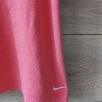 Розов топ Nike , снимка 2 - Потници - 37326453