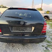 mercedes C 2.2 150 KS 2005  6 ск W203 facelift само на части, снимка 5 - Части - 43416135