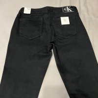 Продавам дамски дънки Calvin Klein Jeans, снимка 6 - Дънки - 43355301