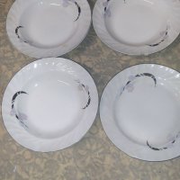 Порцеланови чинии, снимка 1 - Чинии - 32774718