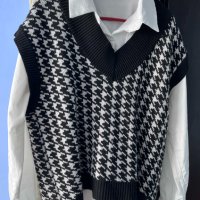 Пуловер без ръкави , снимка 1 - Блузи с дълъг ръкав и пуловери - 43958205