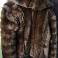 Красиво дебело  палто от изкуствен косъм, снимка 2 - Якета - 35120382