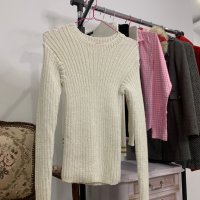 Ръчно плетен пуловер , снимка 9 - Блузи с дълъг ръкав и пуловери - 43477119
