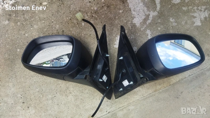 Продавам ляво и дясно огледало за Сузуки Суифт 2005/2010, снимка 1