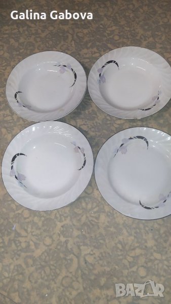 Порцеланови чинии, снимка 1