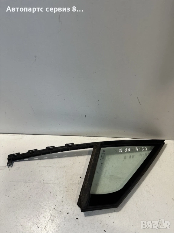 Стъкло предно дясно малко 9670494980 за Ситроен ДС4 Citroen ds4 type 9h05 1.6 Hdi 82hp 2011, снимка 1