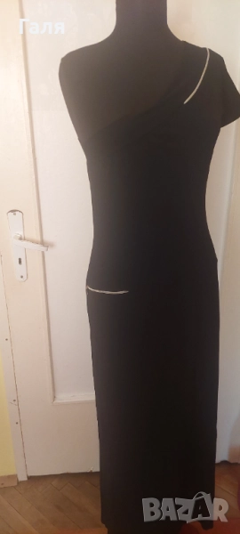 Дълга асиметрична черна еластична рокля размер М/Л, снимка 1