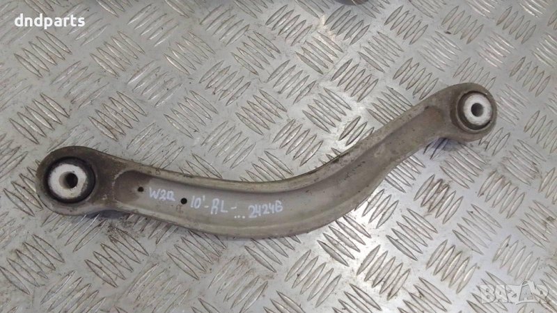 Носач Mercedes E220 CDI W212 2010г.(заден ляв)	, снимка 1