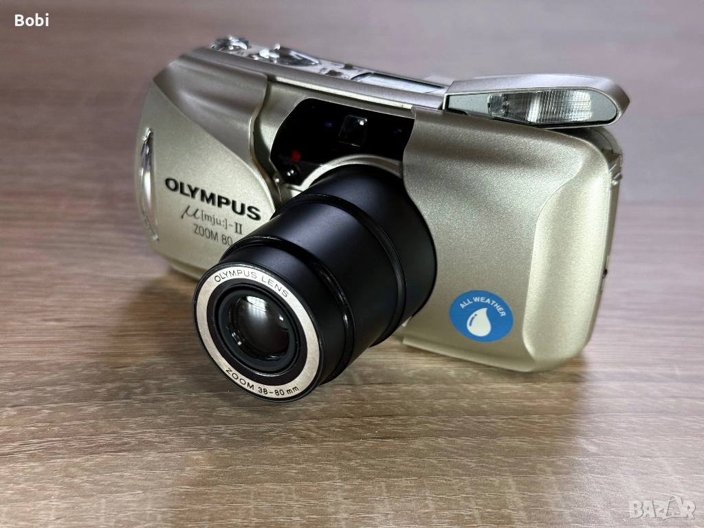 Olympus µ [mju:] II Zoom 80 – легендарен 35mm филмов фотоапарат, снимка 1