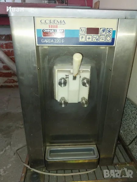 Професионална сладолед машина на 220волта с въздушно охлаждане , снимка 1