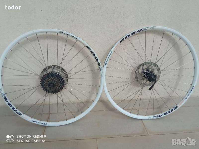 маркови капли, предна и задна., снимка 1