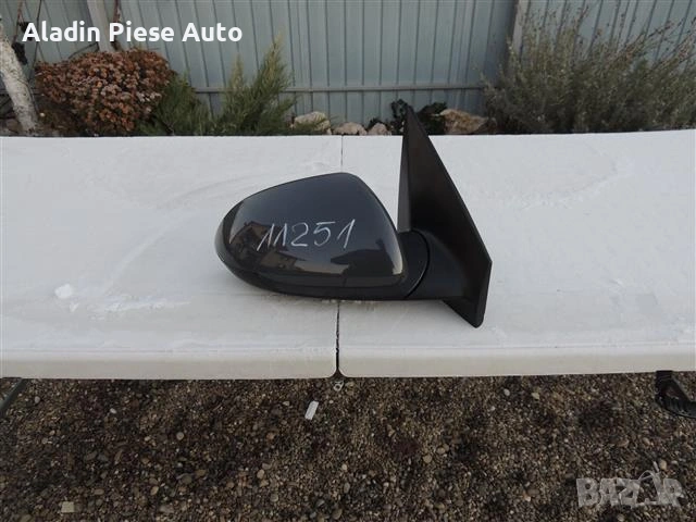 Дясно огледало Kia Rio код 87620H8050 