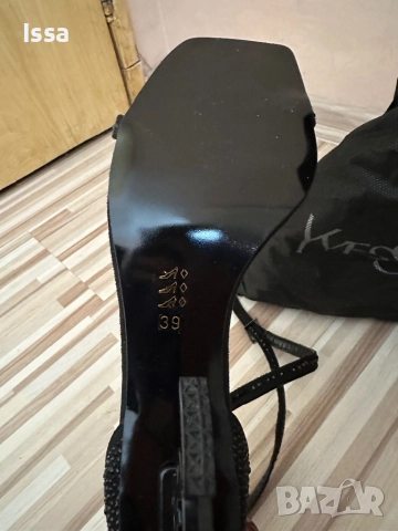 Обувки на ток YSL, снимка 4 - Дамски обувки на ток - 52404355