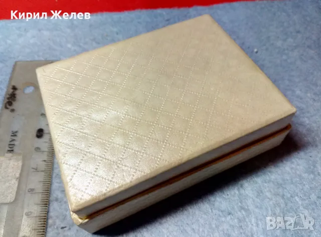 КОМПЛЕКТ РЕТРО БИЖУТА Стари МЕДАЛЬОН и ПРЪСТЕН ПОСРЕБРЕНИ с ТЕКСТИЛНА АРТ БРОДЕРИЯ 22415, снимка 15 - Антикварни и старинни предмети - 47598533