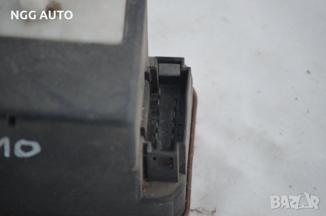 Вакуум помпа за централно заключване за Volkswagen Polo Hatchback II № 1H0 962 257 F, снимка 2 - Части - 39688169