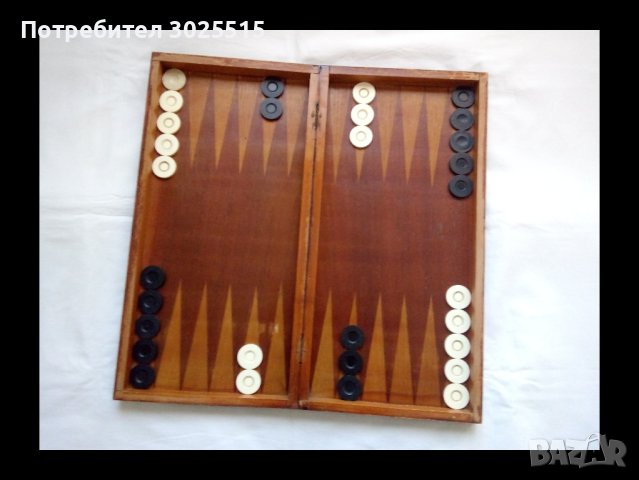 Табла с пулове за игра в дървена кутия, голяма, от старите , снимка 1 - Шах и табла - 43572159