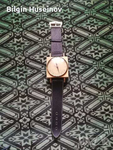 Стенен часовник "Meister Anker"