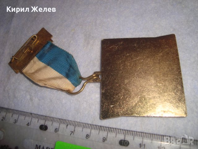 1975г. КОЛЕКЦИОНЕРСКИ ГЕРМАНСКИ КРАСИВ ПОЗЛАТЕН БРОНЗОВ МЕДАЛ ГРАД ХАНАУ 30641, снимка 4 - Антикварни и старинни предмети - 37970796