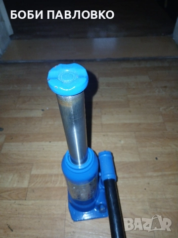 5тонен хидр.крик мерцедес-бенц нов, снимка 13 - Аксесоари и консумативи - 51963871