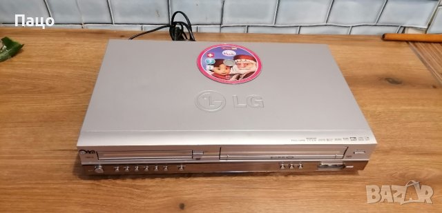 LG V8816  VHS Recorder DVD Player , снимка 14 - Плейъри, домашно кино, прожектори - 43263586