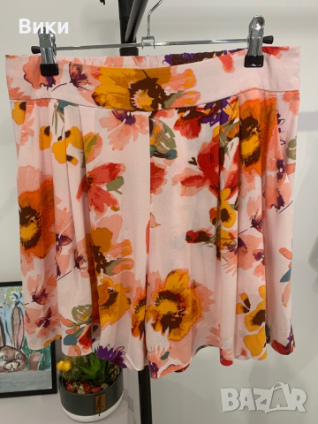 Дамски къси панталони в размер М, снимка 11 - Къси панталони и бермуди - 44867071